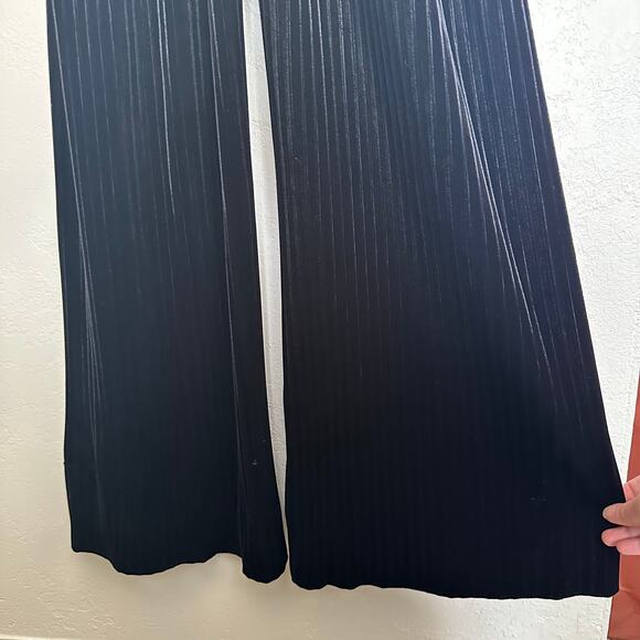 Balmain Black Pleated Velvet Sleeveless Jumpsuit size FR 38 Plunging V Wide-leg - Picture 10 of 16